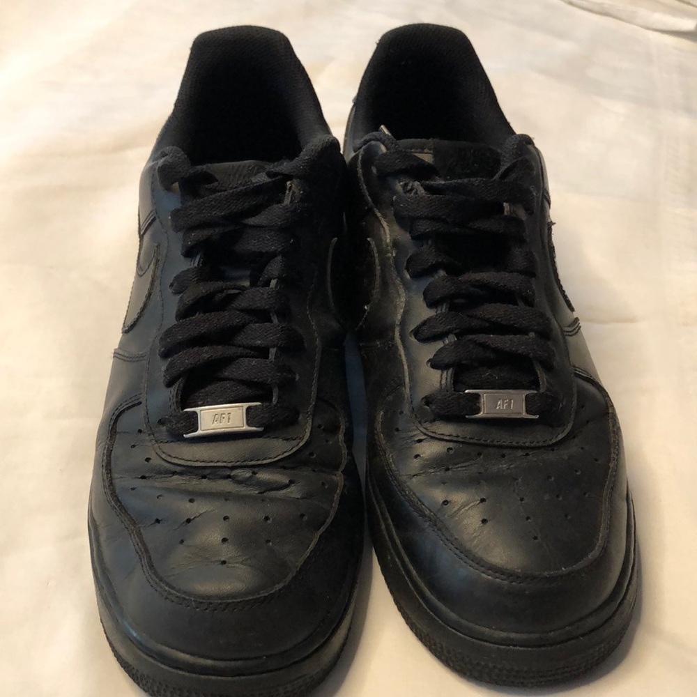 Mens size 10 Air Force 1 Nike black